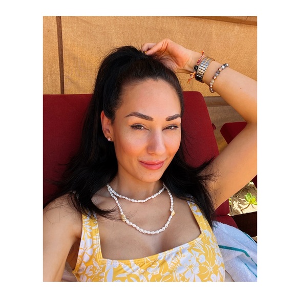 Meet your Posher, Laura - Picture 3 of 6